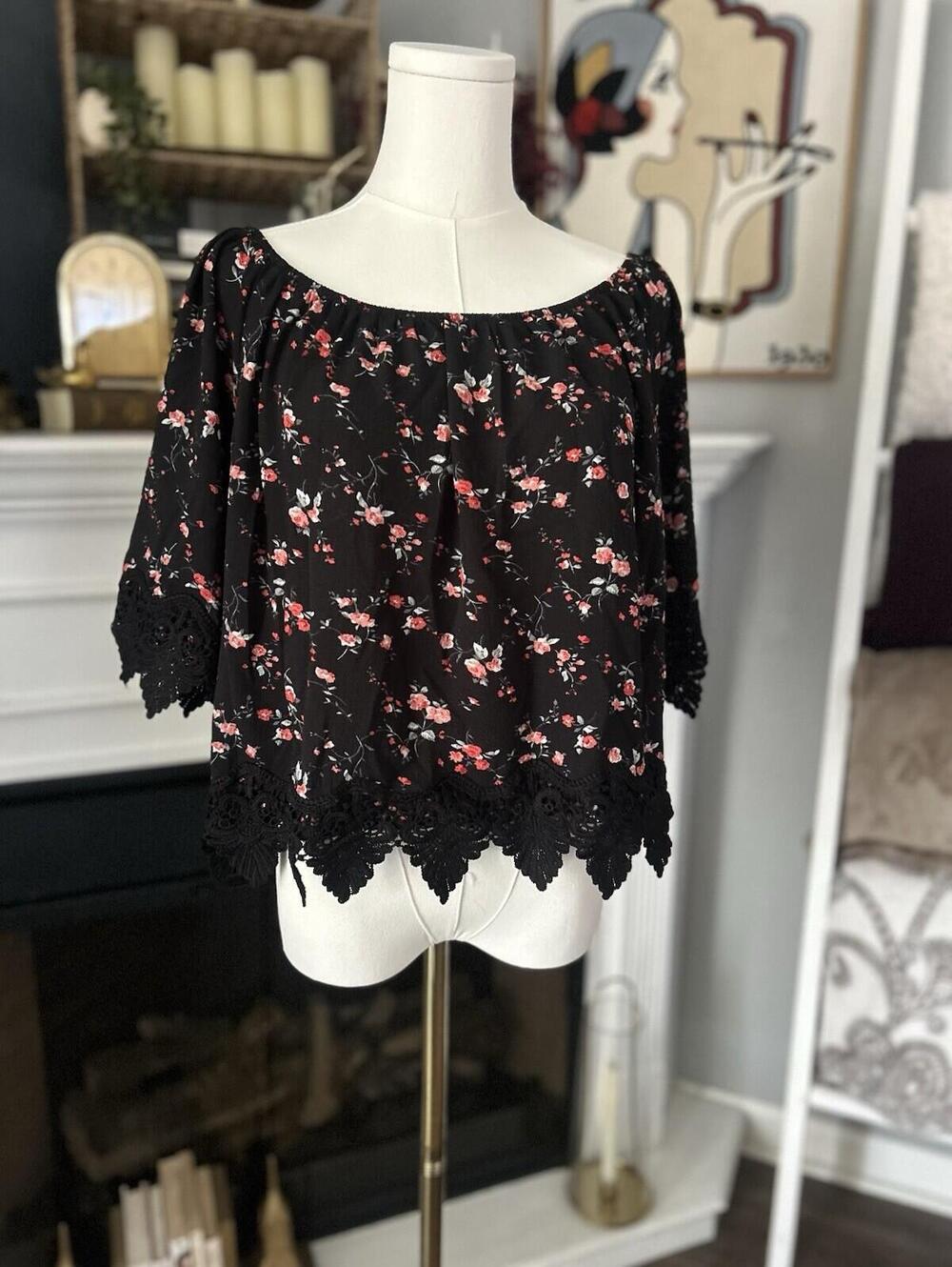 Temt Collection Women’s Off Shoulder Black Floral Ruffle Blouse Size 10